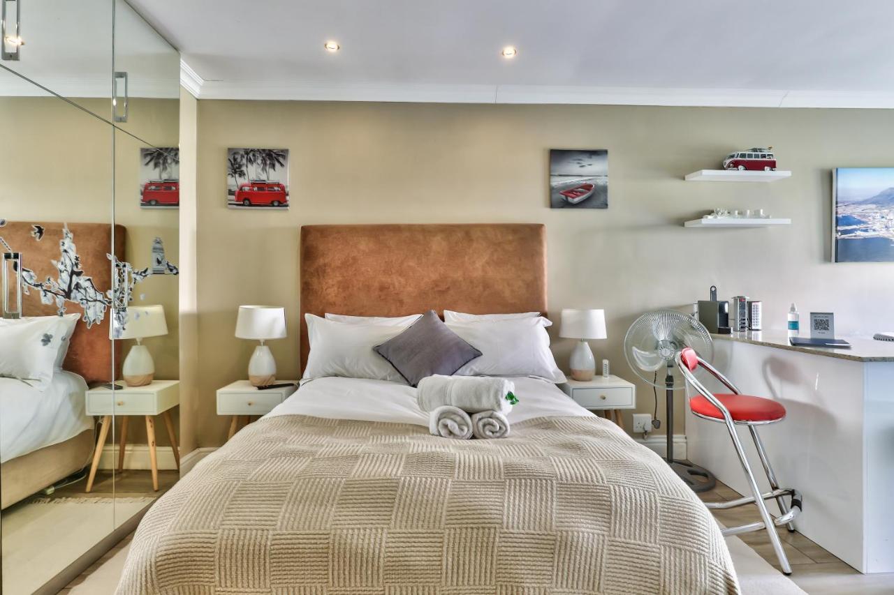 Hyde Park On The Square Apartamento Cidade Do Cabo Exterior foto